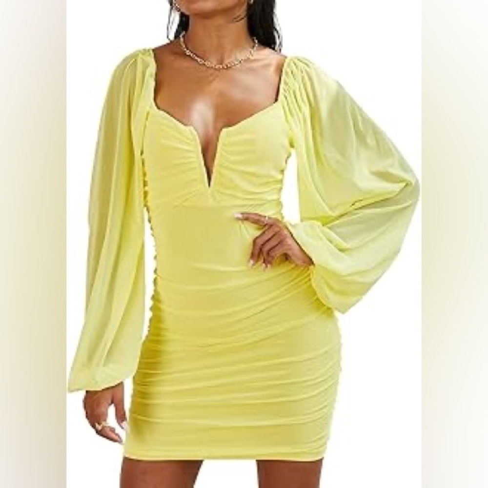 Pretty garden butter yellow mini‎ dress long sheer sleeves ruched body Size S